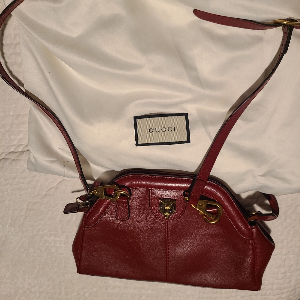 Authentic Medium Red Leather Gucci